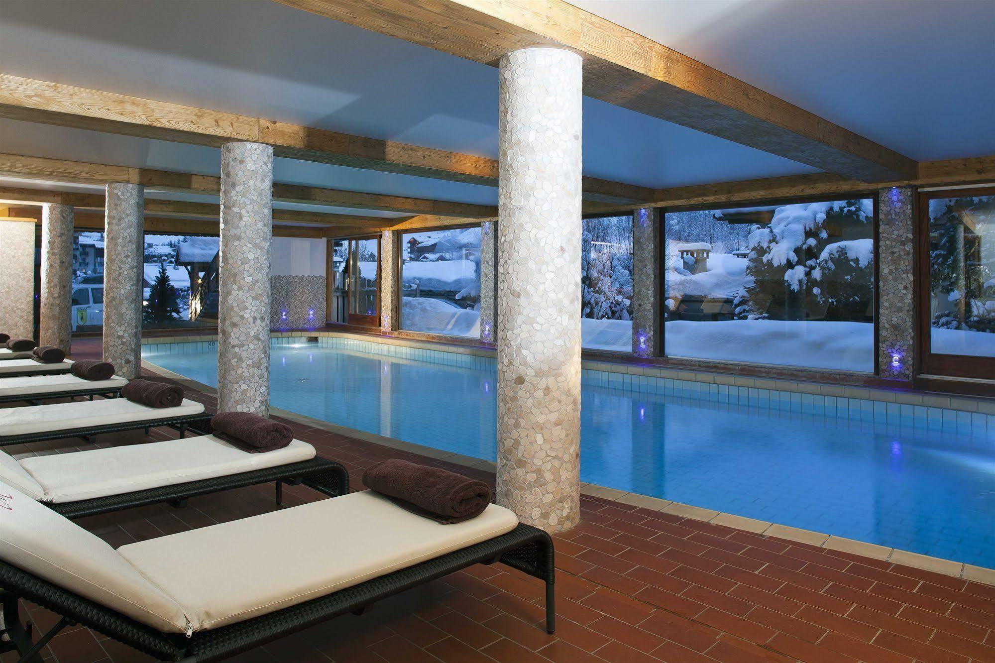Carlina Hotel La Clusaz Bagian luar foto